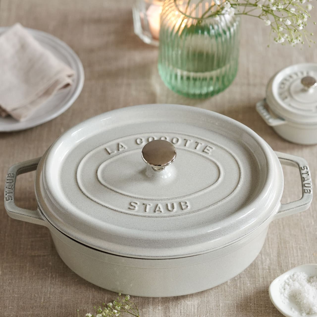 STAUB | LA COCOTTE - Cocotte - oval - 230mm - Gusseisen - Weisser Trüffel