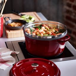 STAUB | LA COCOTTE - Cocotte mit Dämpfeinsatz - Ø 260mm - Gusseisen - Grenadine-Rot