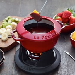 STAUB | SPECIALITIES - Fondue Set - Ø 160mm - Gusseisesn - Kirsch-Rot