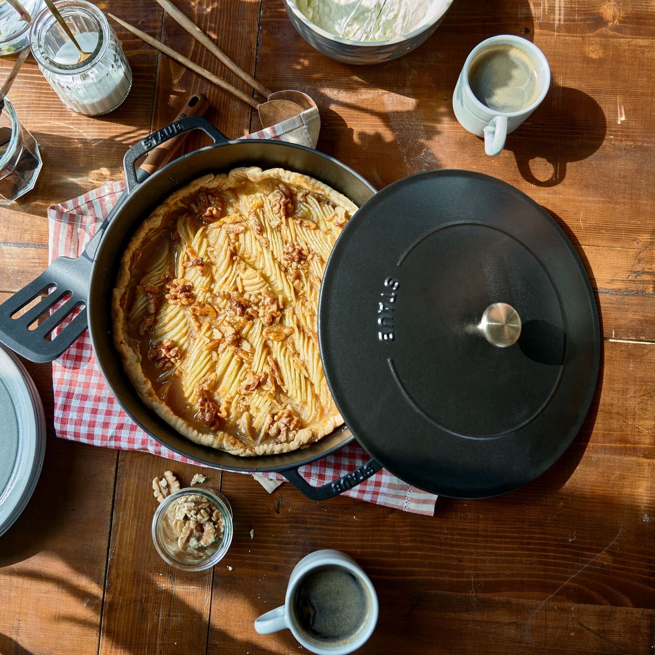 STAUB | BRAISERS - Bräter mit Chistera Drop-Structure - 240mm - Gusseisen - Schwarz