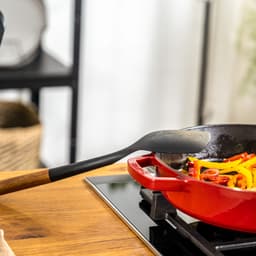 STAUB | Wokwender - 310mm - Silikon - Schwarz