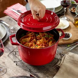 STAUB | LA COCOTTE - Cocotte - Ø 240mm - Gusseisen - Kirsch-Rot