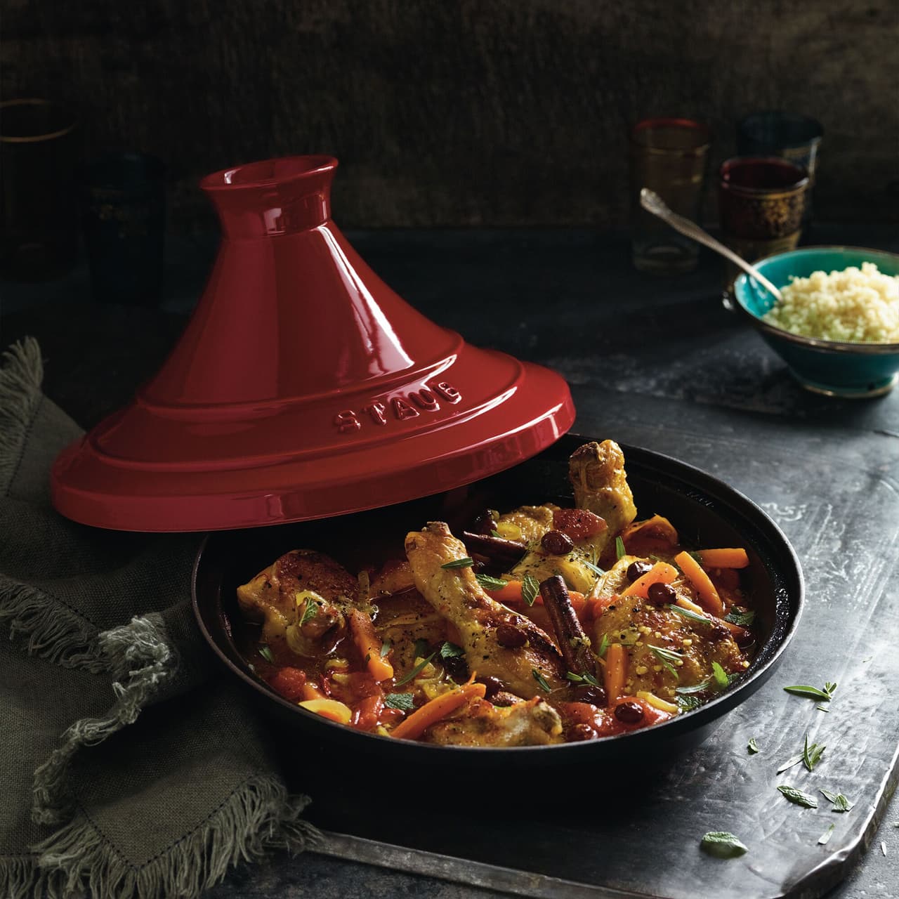 STAUB | SPECIALITIES - Tajine - Ø 280mm - Gusseisen - Kirsch-Rot