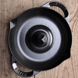 STAUB | SPECIALITIES - Hähnchenbräter - Ø 240mm - Gusseisen